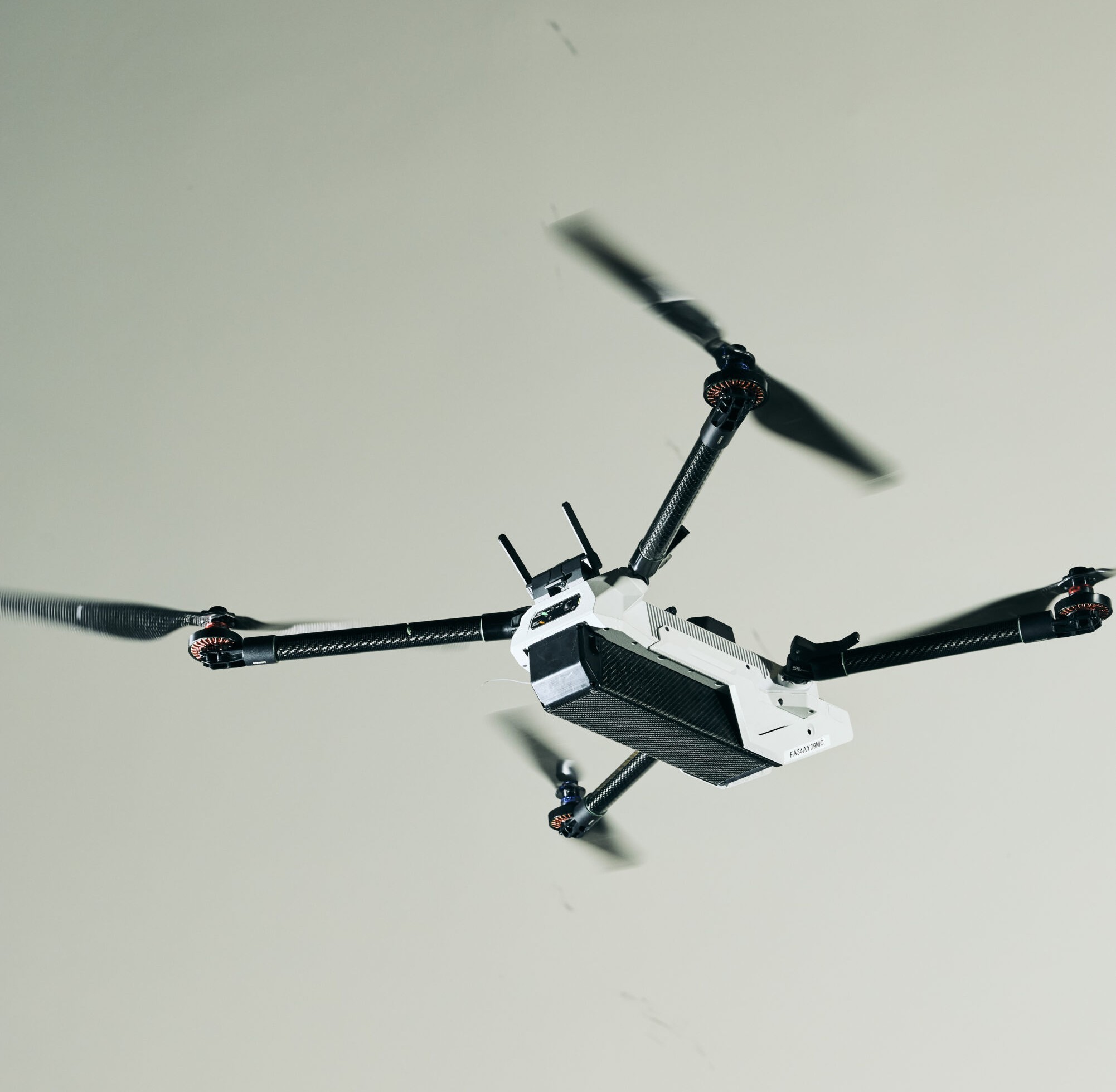 从 20 人到行业标杆：Anduril 的研发逻辑，藏着怎样打破常规的勇气？