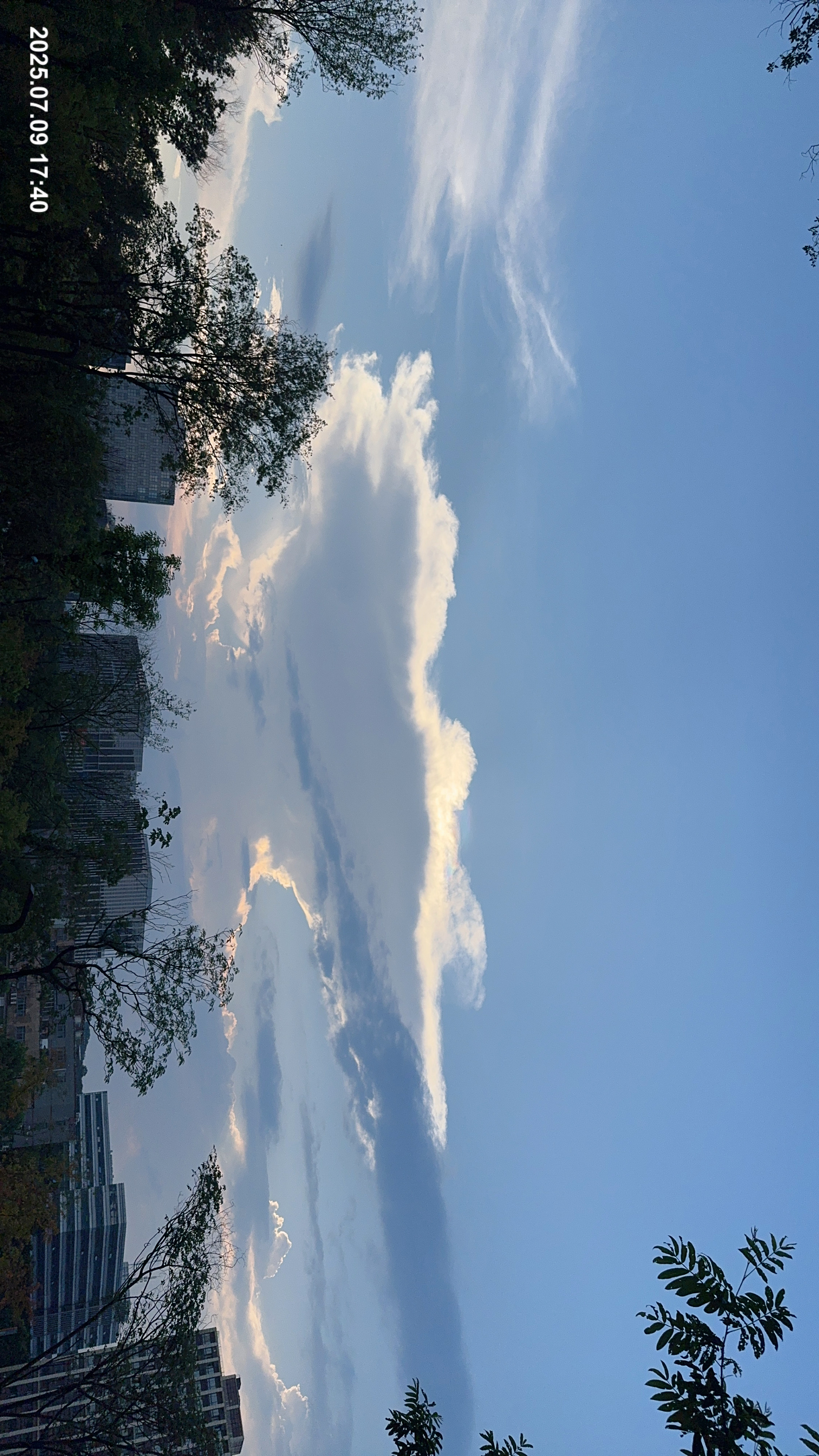 我看到了企业号（USS Enterprise）